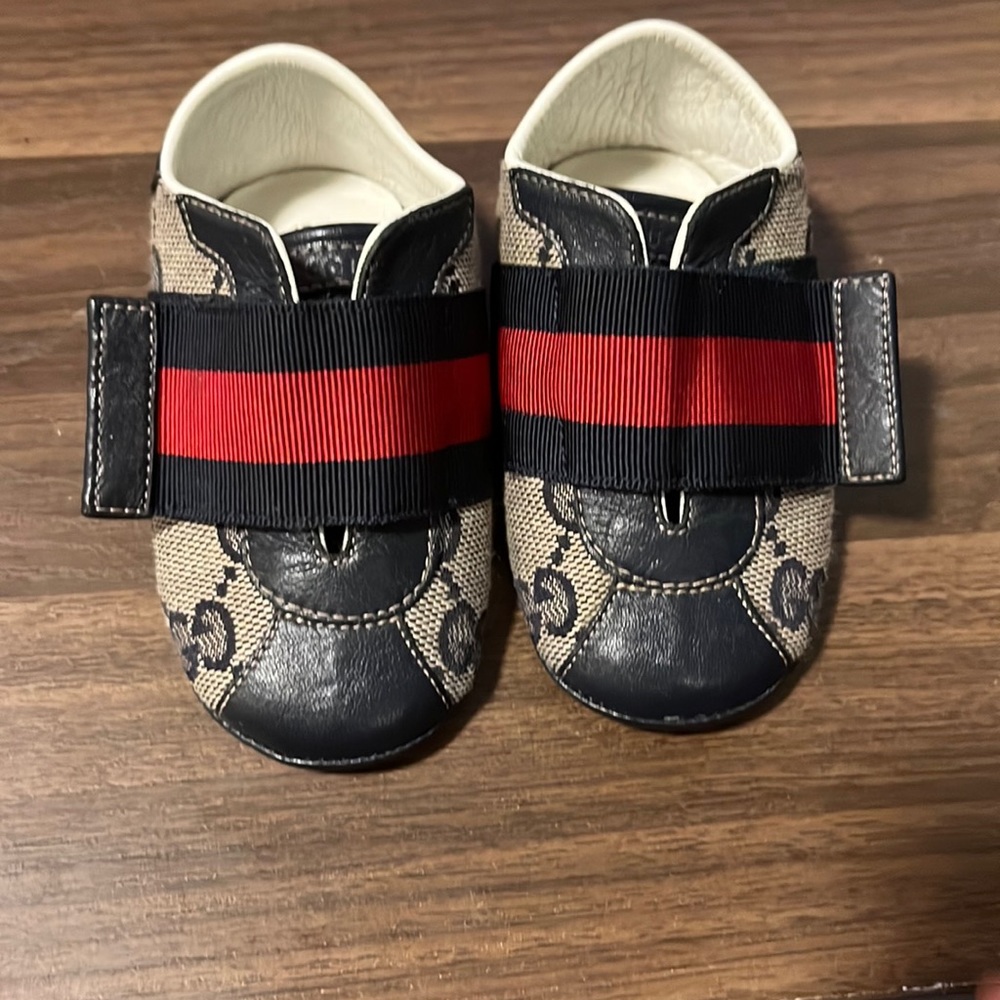 Baby size 17 Gucci shoes
